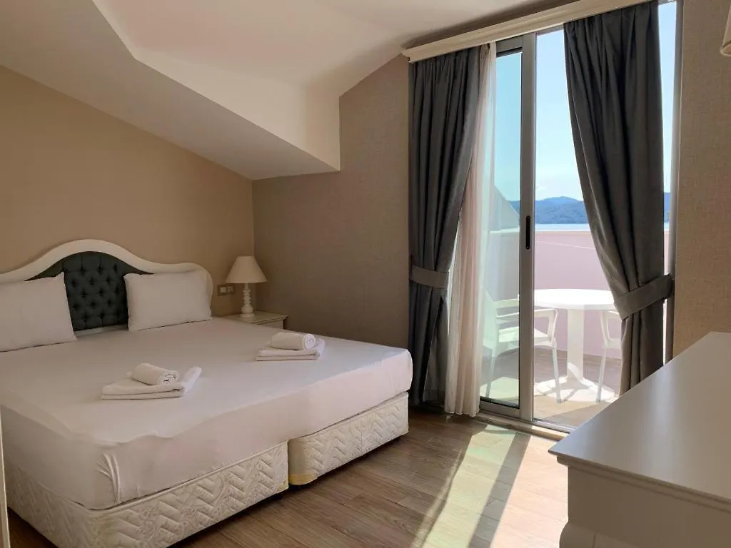 Apartamento Defne Beach Suites Fethiye